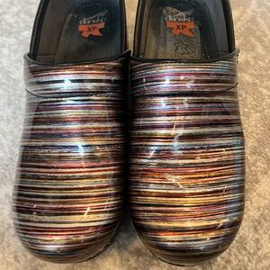 Dansko Women Multicolor Beige Stripe Nurses Clog Medical Shoe Size 38 (US 7.5-8)